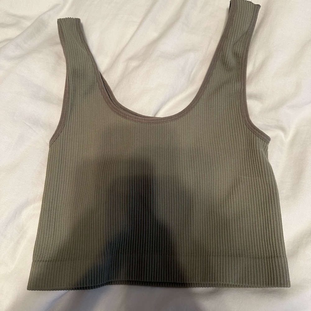 Aritzia Sunday Best Ribbed Tank Top